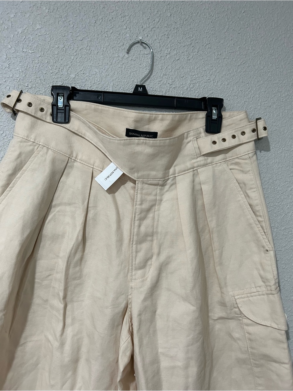 Banana Republic Cream High-Waist Pleated Trousers